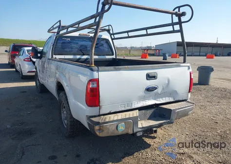 2011 Ford F-250 Xl z USA, uszkodzony, nr VIN 1FTBF2AT7BEB25076